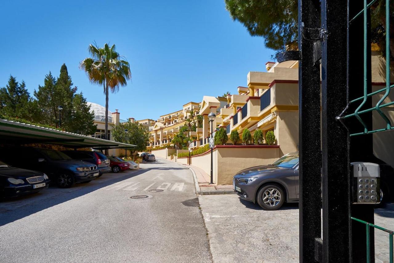 Oleholidays 624 Romana Playa Vistas Al Mar Marbella Exterior photo
